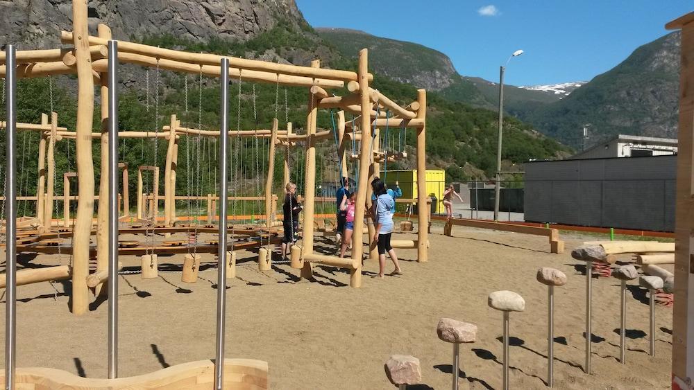Laerdal Ferie- Og Fritidspark Lærdalsøyri Exterior foto