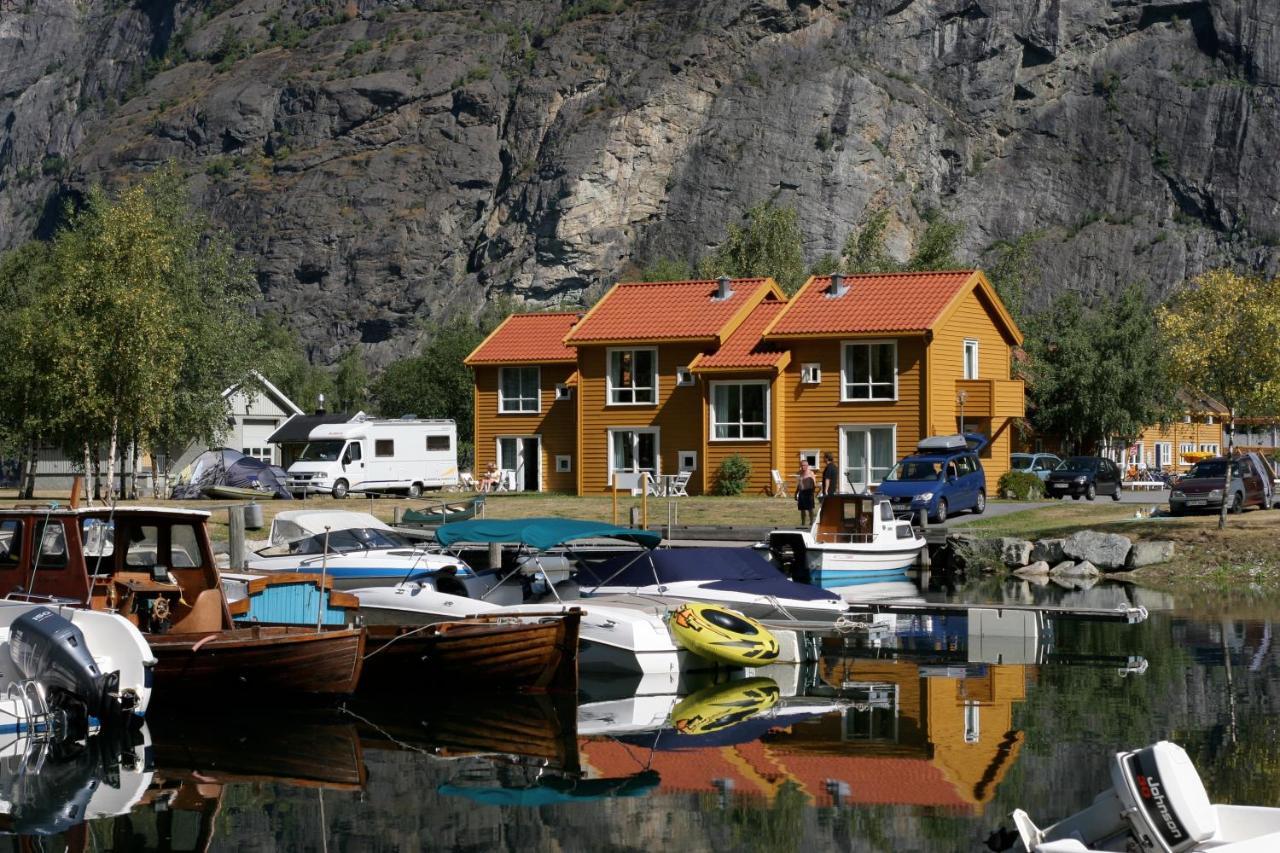 Laerdal Ferie- Og Fritidspark Lærdalsøyri Exterior foto